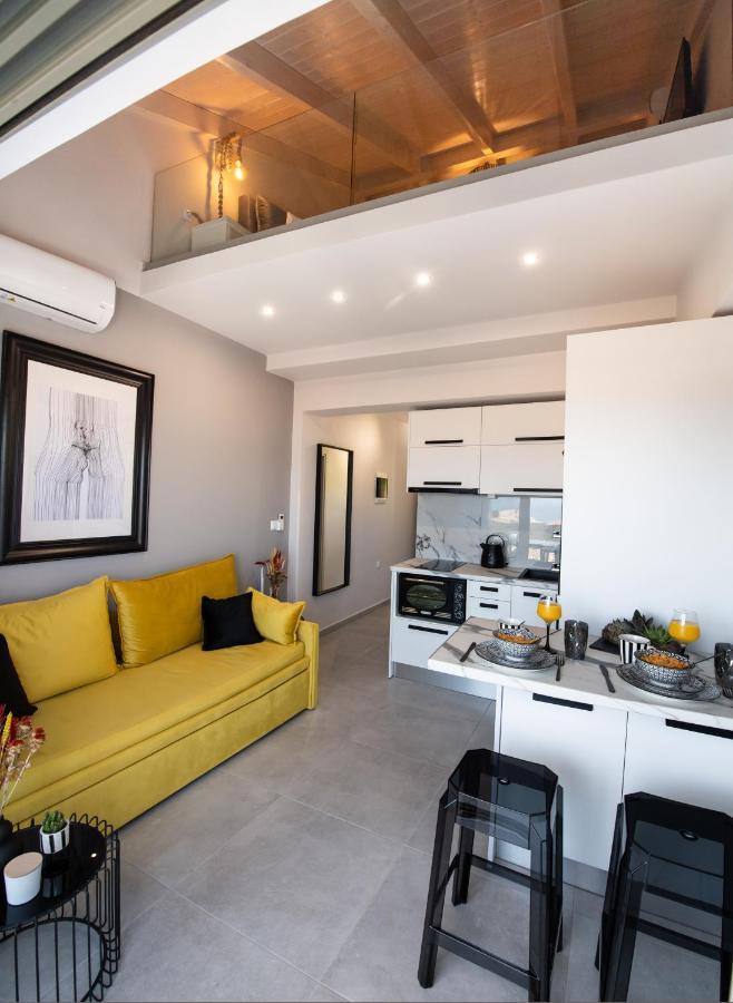 Above Blue Maisonettes Grey Diamond Nikiana Ngoại thất bức ảnh